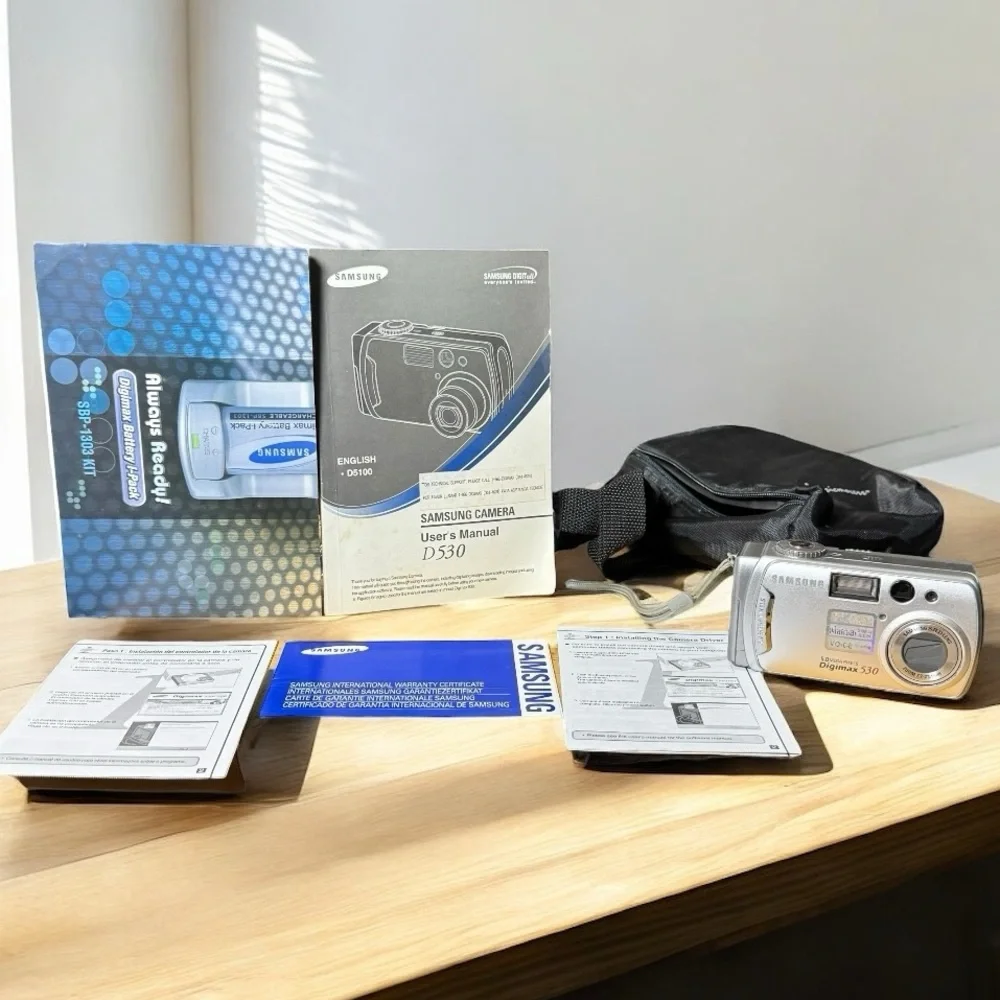 Samsung Digimax 530 5 MP Digital Camera + Box & Accessories – Tested & Working - Picture 2 of 16